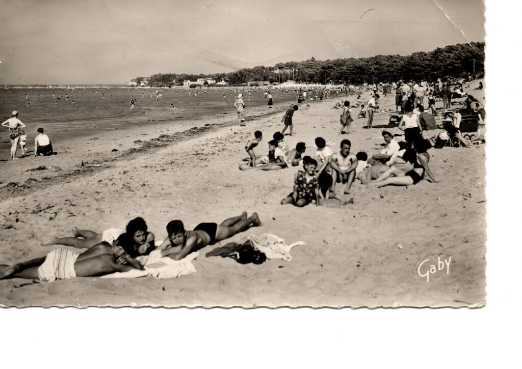 Carte postale ancienne de la plage de la Cèpe à Ronce-les-Bains en Charente-Maritime